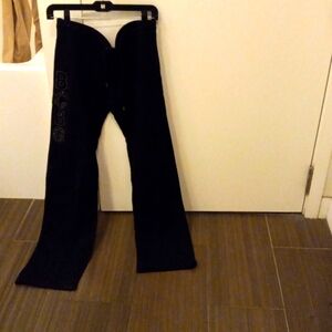 BCBG sports pants brand new